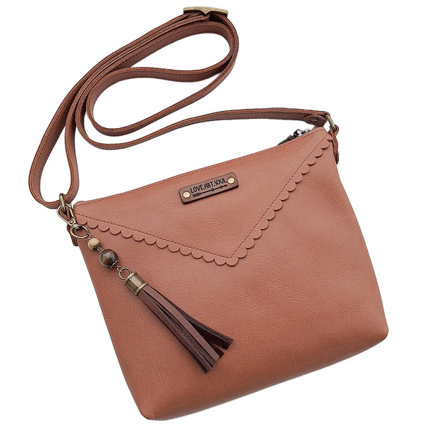 Leather Scalloped Purse - Caramel